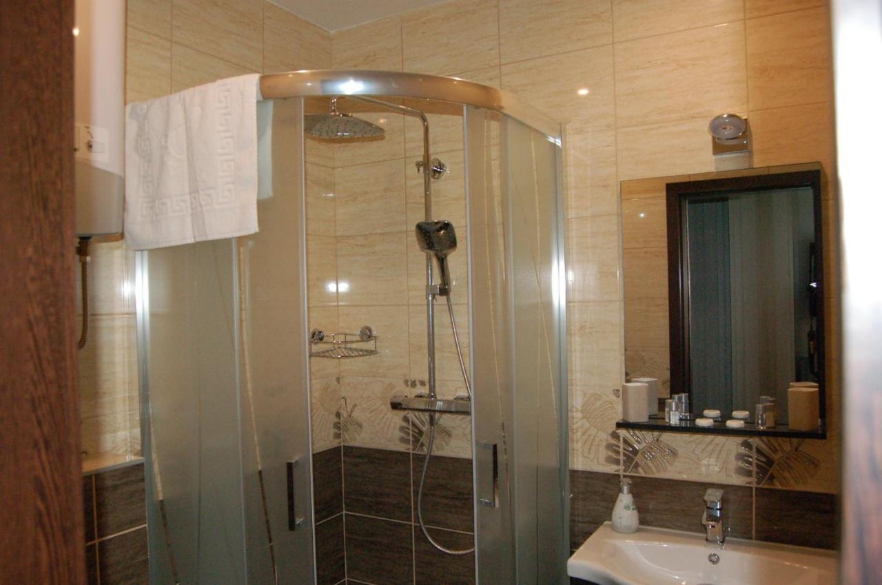 Control Motel Jászberény Zewnętrze zdjęcie