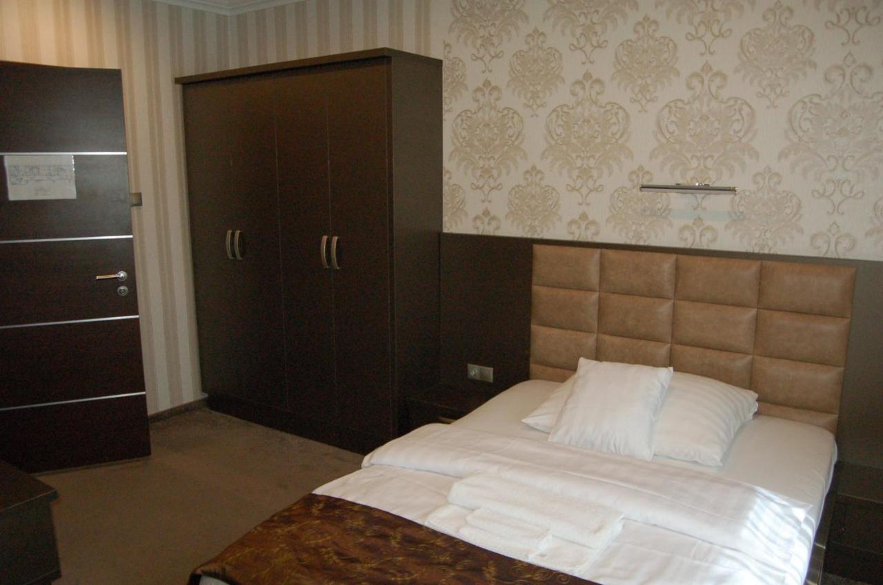 Control Motel Jászberény Zewnętrze zdjęcie